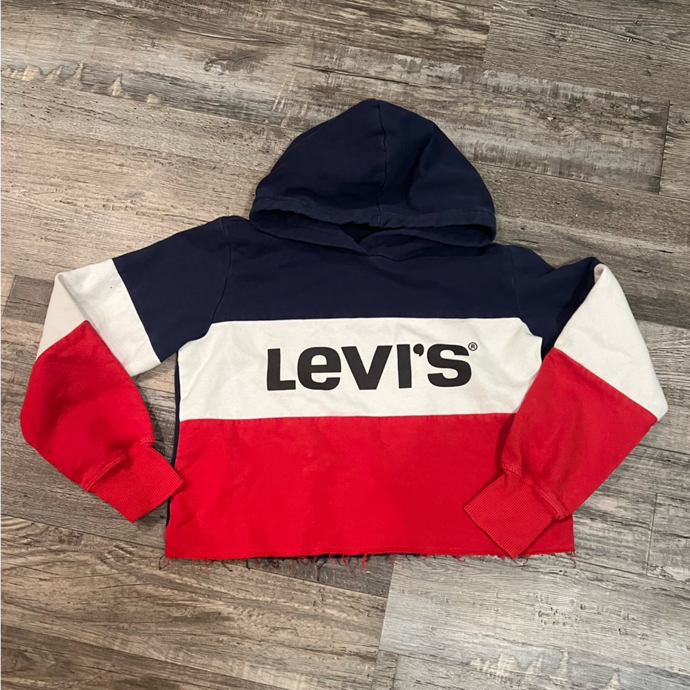 Levi’s Sweater Crop Top